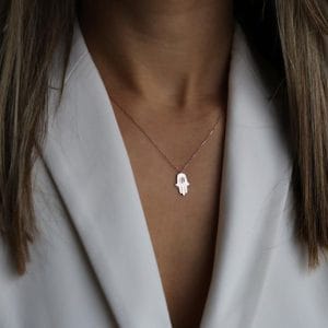 Harfli Hamsa Gümüş Kolye